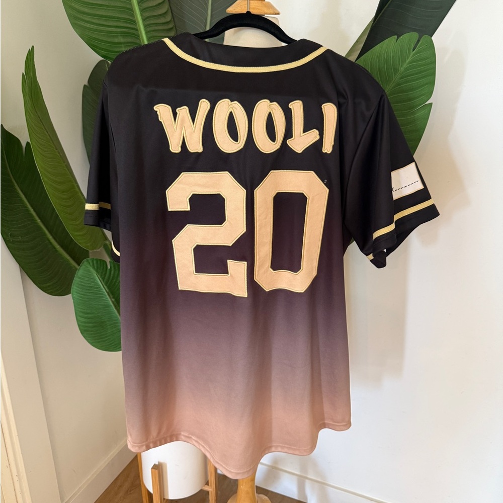 Wooli Signature Series Black and Tan Jersey (Sz XL)